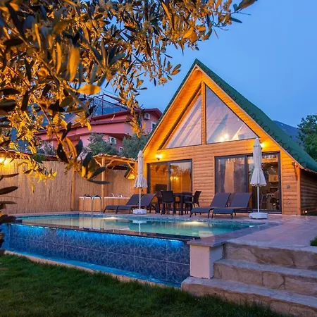 Cedar Bungalow Apartment *